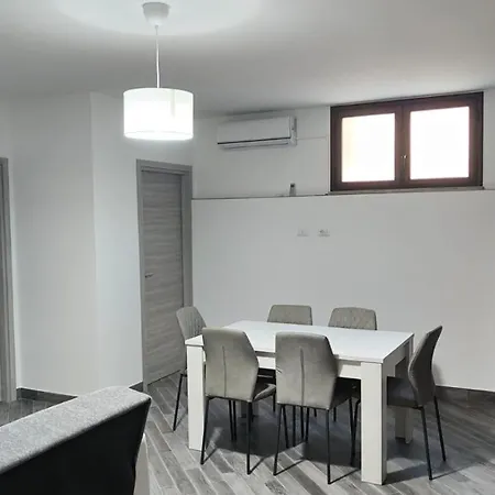 La Casa Di Trilly Apartment *